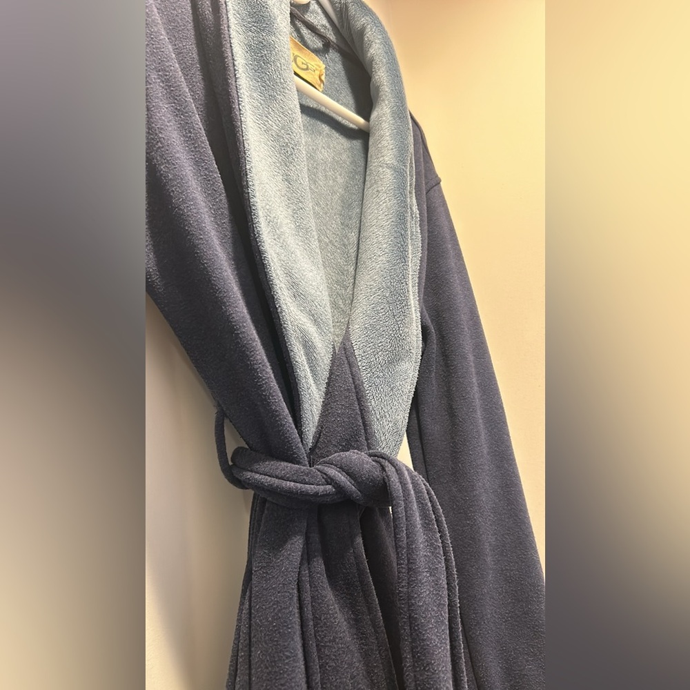 UGG Women's Blue Robe - Picture 7 of 8